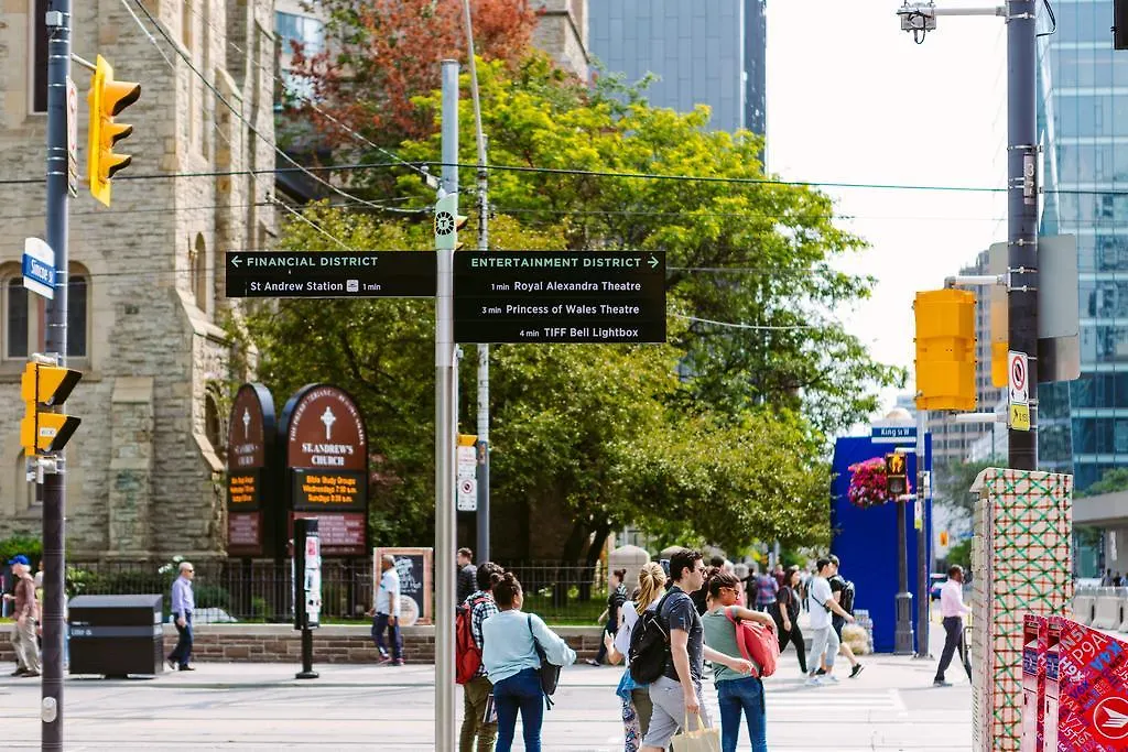Quickstay - Yorkville Dream Toronto Apartment